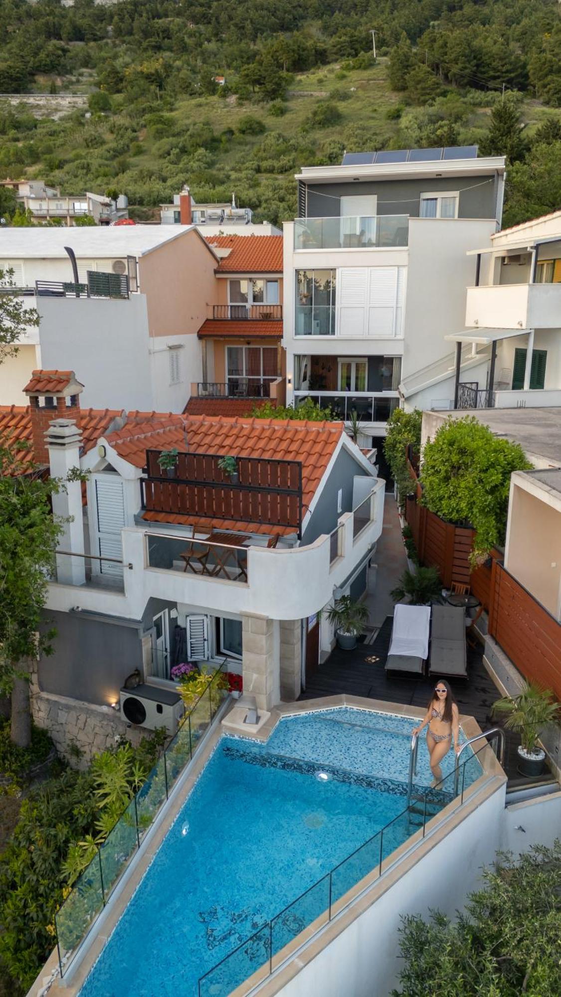 Apartments Villa Tomas Brela Exterior photo